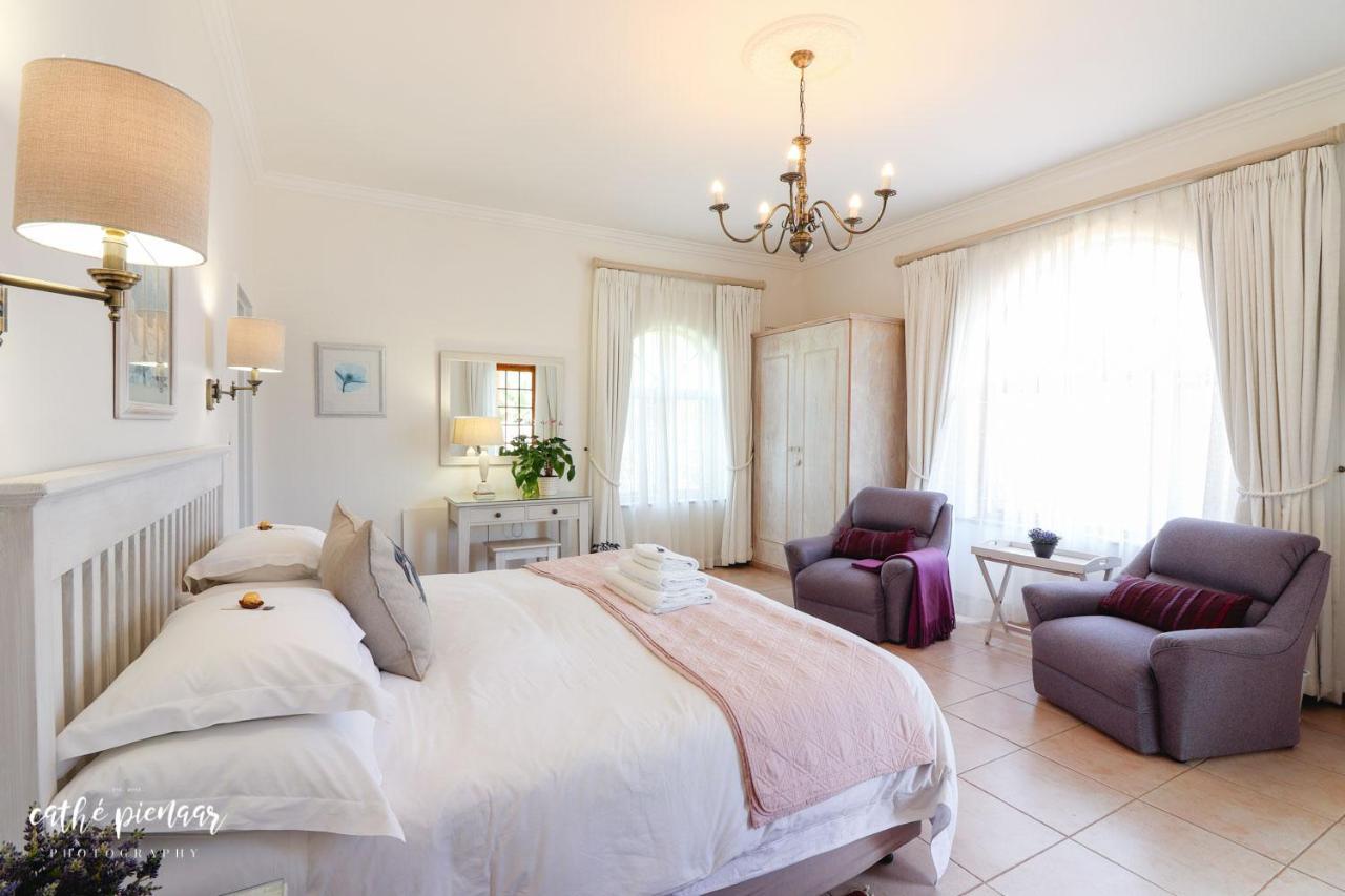 A Tuscan Villa Guest House Vishoek Exterior foto