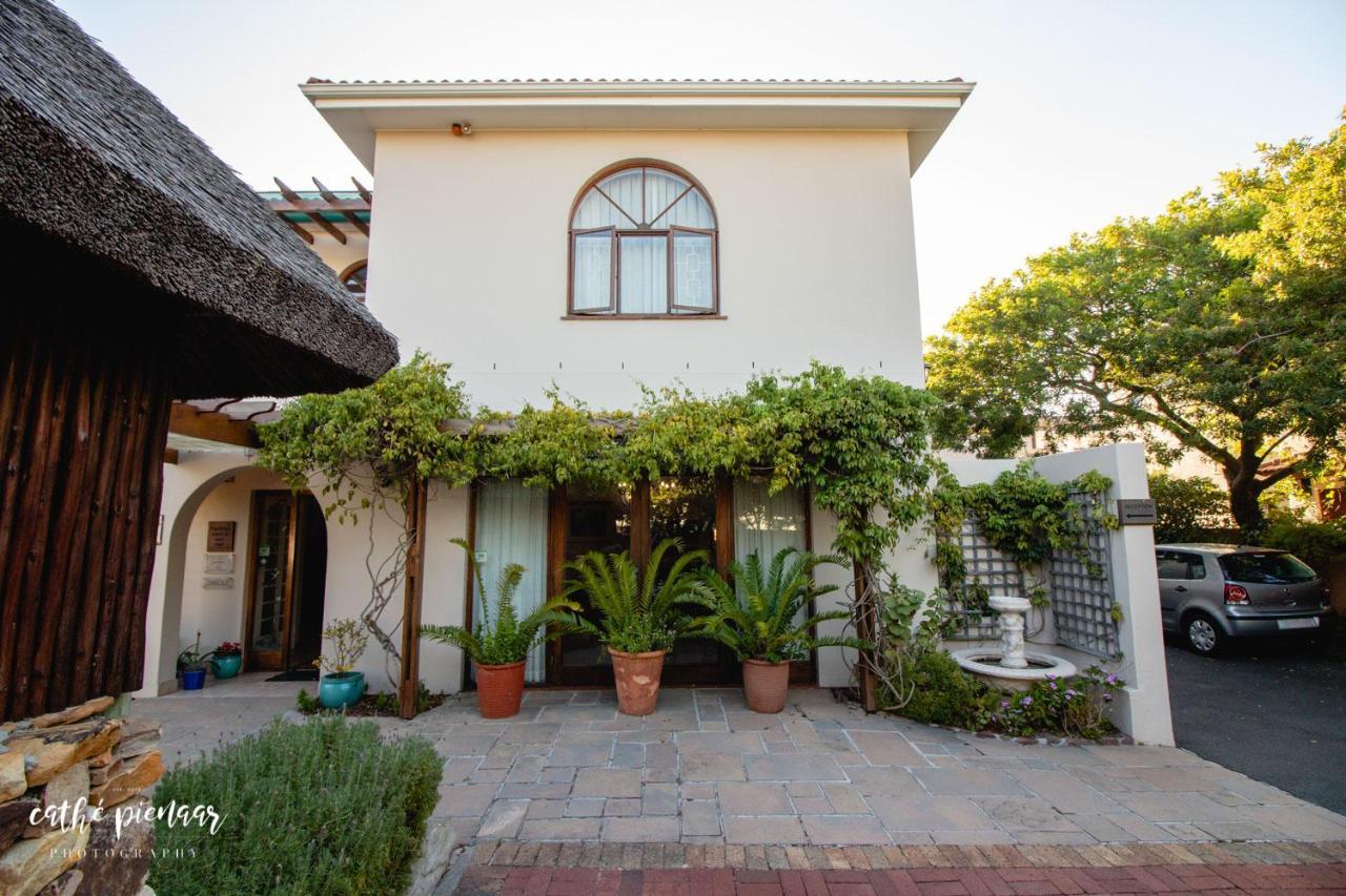 A Tuscan Villa Guest House Vishoek Exterior foto