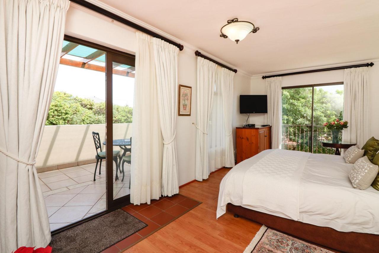 A Tuscan Villa Guest House Vishoek Exterior foto